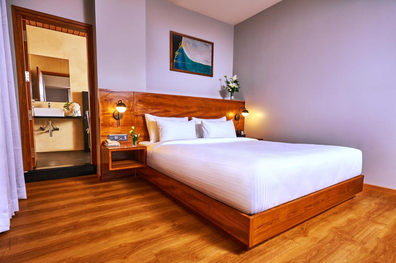 Visthara Hotel Bangalore Buitenkant foto