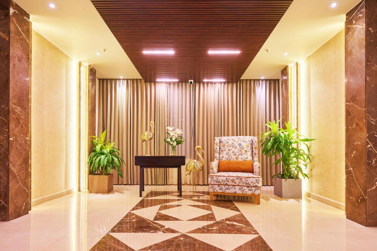 Visthara Hotel Bangalore Buitenkant foto