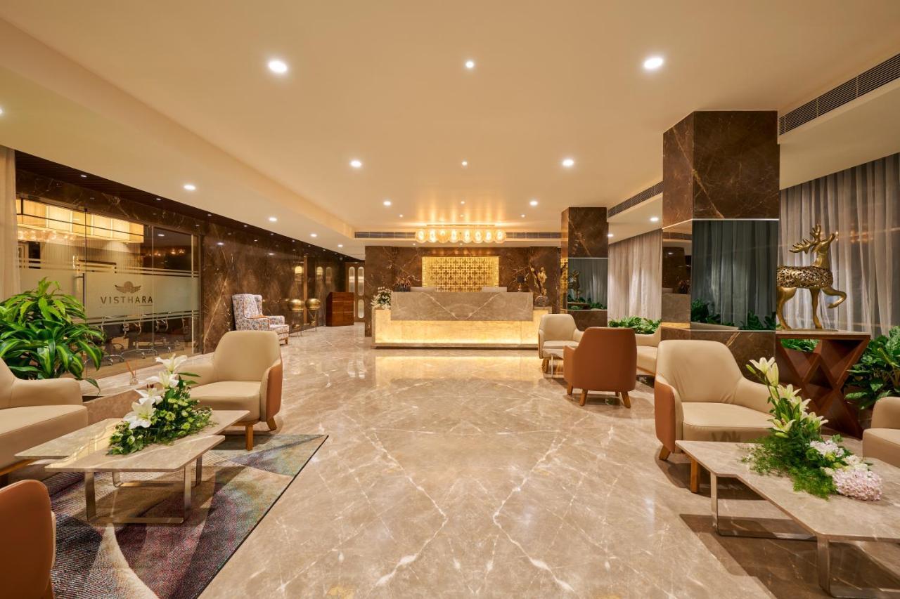 Visthara Hotel Bangalore Buitenkant foto